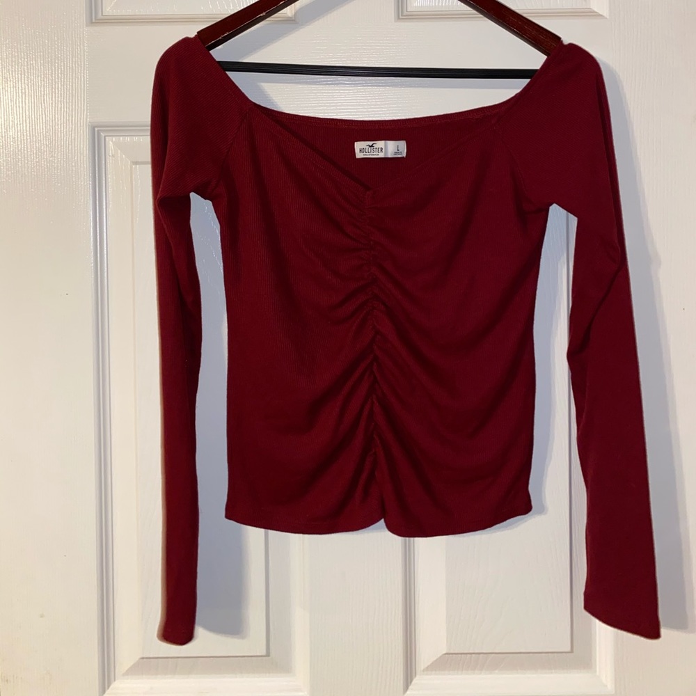 Hollister Burgundy Sweater
